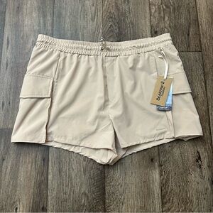 Bearpaw Outdoors Hiking Shorts Women’s size L Beige